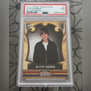 Justin Bieber 2010 Donruss Rookie RC Music Card PSA Graded 7 POP 1 Serial /100